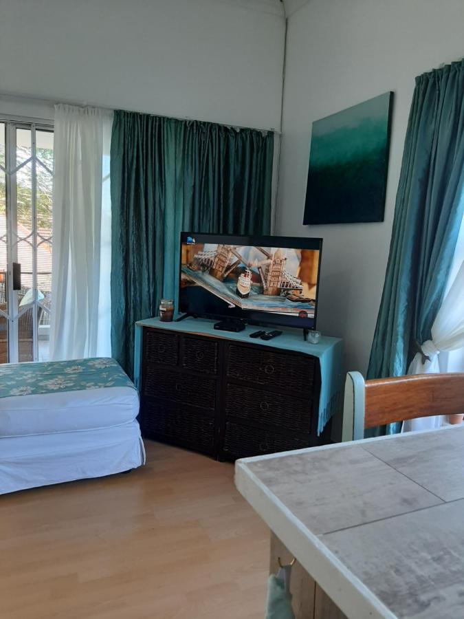 Umtamvuna View Cabanas 爱德华港 外观 照片