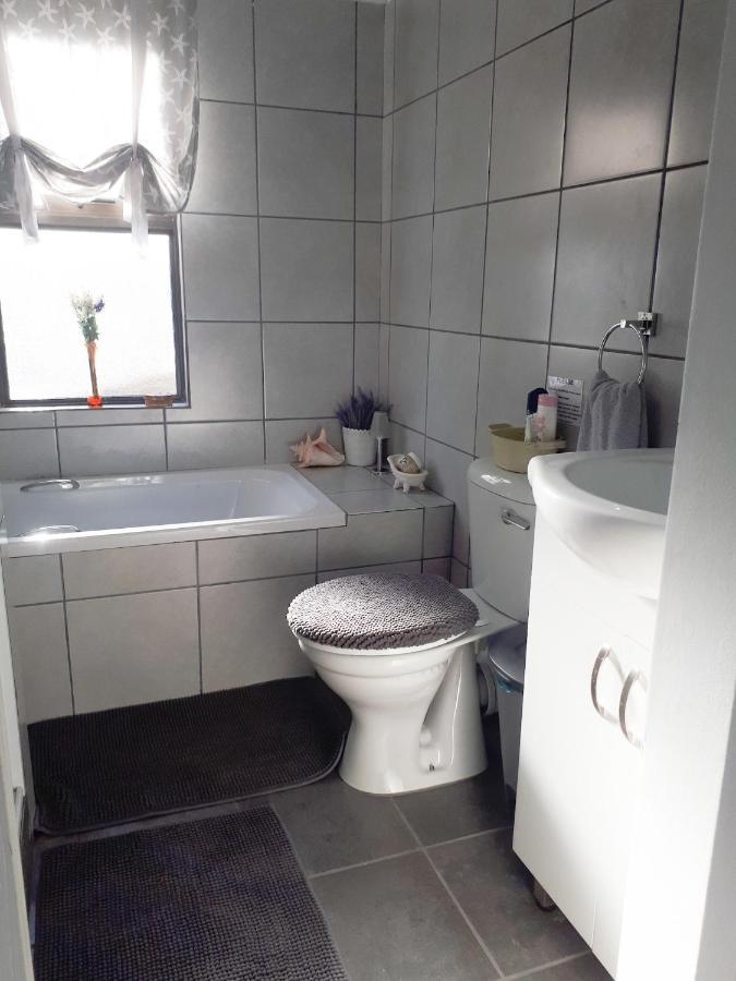 Umtamvuna View Cabanas 爱德华港 外观 照片